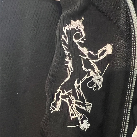 # 0519 + Black Short Sleeve Dress W/ Sew On WHT Art by Julie Lee Nersinger - Picture 5 of 6